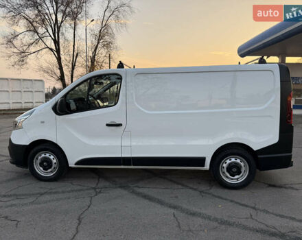 Белый Рено Трафик, объемом двигателя 2 л и пробегом 130 тыс. км за 18999 $, фото 25 на Automoto.ua