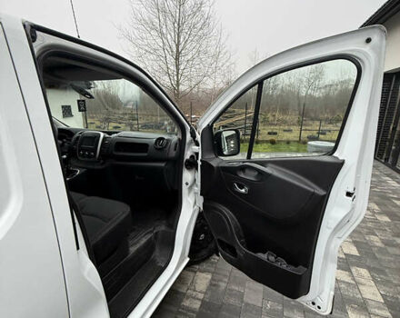 Білий Рено Трафік, об'ємом двигуна 2 л та пробігом 123 тис. км за 17900 $, фото 10 на Automoto.ua