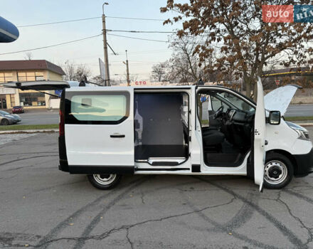 Белый Рено Трафик, объемом двигателя 2 л и пробегом 130 тыс. км за 18999 $, фото 105 на Automoto.ua