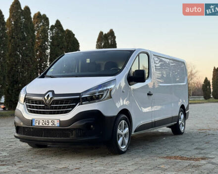 Белый Рено Трафик, объемом двигателя 2 л и пробегом 96 тыс. км за 19500 $, фото 16 на Automoto.ua