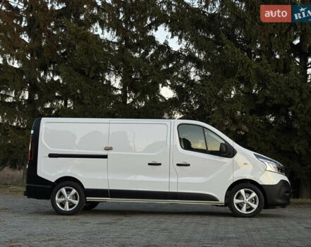 Белый Рено Трафик, объемом двигателя 2 л и пробегом 96 тыс. км за 19500 $, фото 8 на Automoto.ua