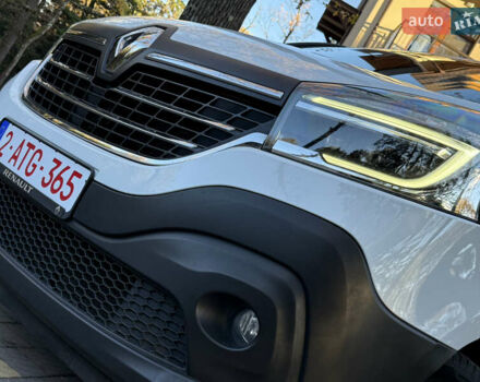 Белый Рено Трафик, объемом двигателя 2 л и пробегом 112 тыс. км за 17850 $, фото 18 на Automoto.ua