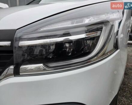 Белый Рено Трафик, объемом двигателя 2 л и пробегом 204 тыс. км за 18700 $, фото 51 на Automoto.ua