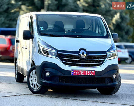 Белый Рено Трафик, объемом двигателя 2 л и пробегом 182 тыс. км за 17673 $, фото 9 на Automoto.ua