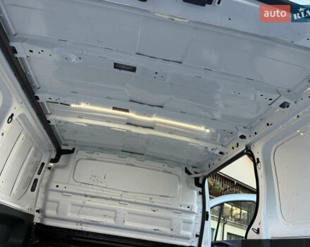 Белый Рено Трафик, объемом двигателя 2 л и пробегом 114 тыс. км за 18200 $, фото 68 на Automoto.ua