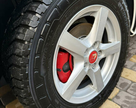 Белый Рено Трафик, объемом двигателя 2 л и пробегом 213 тыс. км за 16900 $, фото 38 на Automoto.ua