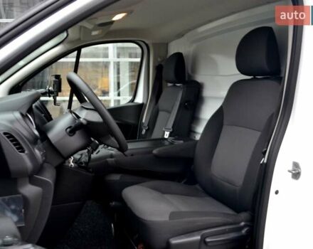 Белый Рено Трафик, объемом двигателя 2 л и пробегом 236 тыс. км за 16900 $, фото 89 на Automoto.ua