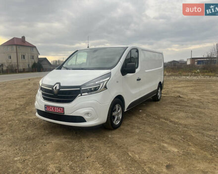 Білий Рено Трафік, об'ємом двигуна 2 л та пробігом 150 тис. км за 16950 $, фото 3 на Automoto.ua