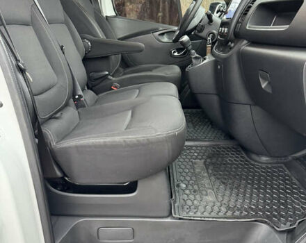 Білий Рено Трафік, об'ємом двигуна 2 л та пробігом 116 тис. км за 19450 $, фото 42 на Automoto.ua