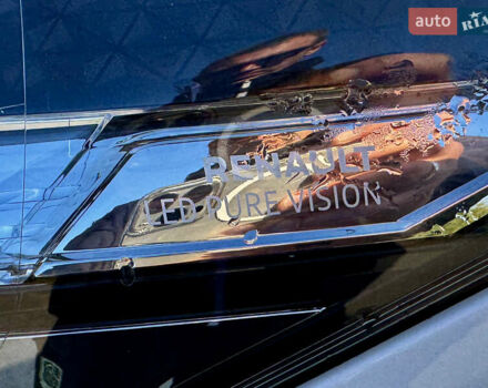 Белый Рено Трафик, объемом двигателя 2 л и пробегом 182 тыс. км за 17673 $, фото 8 на Automoto.ua