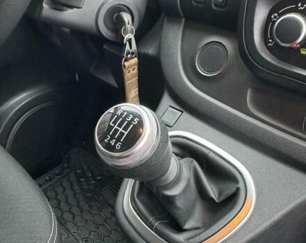 Білий Рено Трафік, об'ємом двигуна 2 л та пробігом 116 тис. км за 19450 $, фото 63 на Automoto.ua