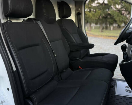 Белый Рено Трафик, объемом двигателя 2 л и пробегом 96 тыс. км за 19500 $, фото 31 на Automoto.ua