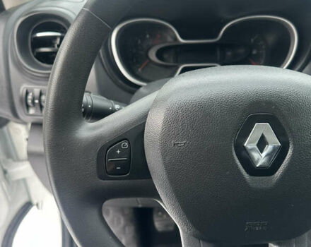 Білий Рено Трафік, об'ємом двигуна 2 л та пробігом 140 тис. км за 17500 $, фото 66 на Automoto.ua