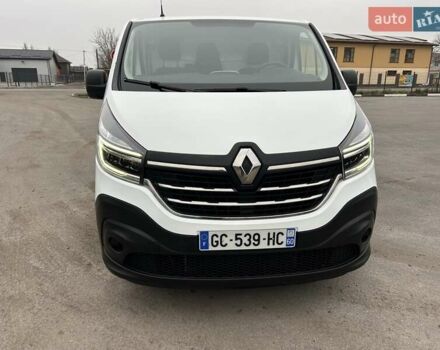 Белый Рено Трафик, объемом двигателя 2 л и пробегом 189 тыс. км за 17900 $, фото 7 на Automoto.ua