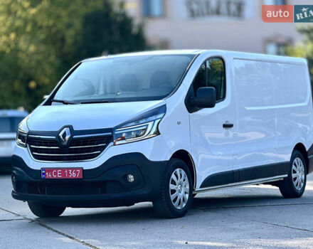 Белый Рено Трафик, объемом двигателя 2 л и пробегом 182 тыс. км за 17673 $, фото 6 на Automoto.ua
