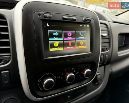 Белый Рено Трафик, объемом двигателя 2 л и пробегом 166 тыс. км за 19700 $, фото 25 на Automoto.ua