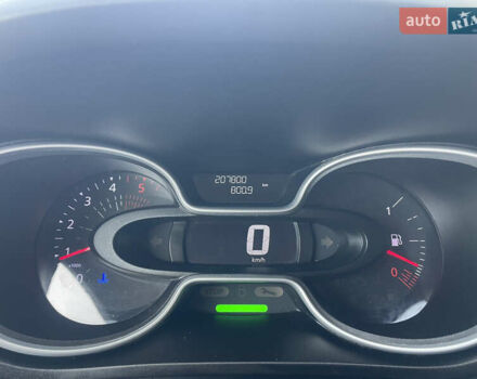 Белый Рено Трафик, объемом двигателя 2 л и пробегом 208 тыс. км за 14500 $, фото 26 на Automoto.ua