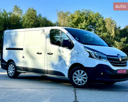 Белый Рено Трафик, объемом двигателя 2 л и пробегом 182 тыс. км за 17673 $, фото 10 на Automoto.ua