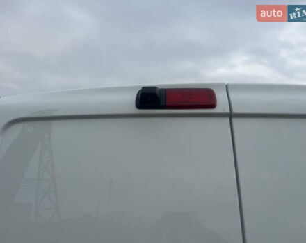 Білий Рено Трафік, об'ємом двигуна 2 л та пробігом 150 тис. км за 16950 $, фото 12 на Automoto.ua