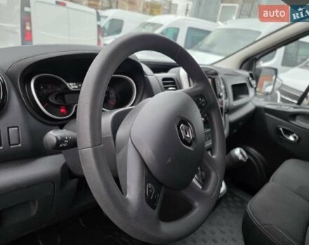 Белый Рено Трафик, объемом двигателя 2 л и пробегом 204 тыс. км за 18700 $, фото 20 на Automoto.ua