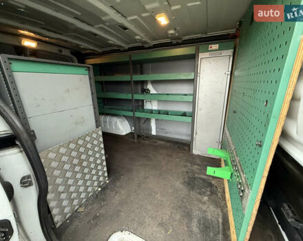 Белый Рено Трафик, объемом двигателя 2 л и пробегом 250 тыс. км за 16250 $, фото 24 на Automoto.ua