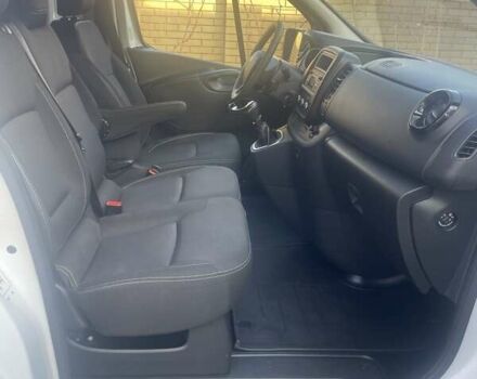 Белый Рено Трафик, объемом двигателя 2 л и пробегом 210 тыс. км за 16899 $, фото 10 на Automoto.ua