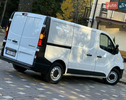 Белый Рено Трафик, объемом двигателя 2 л и пробегом 112 тыс. км за 17850 $, фото 35 на Automoto.ua