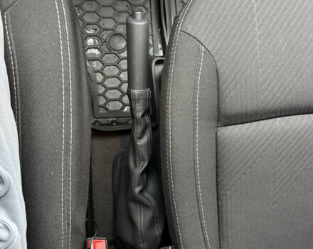 Білий Рено Трафік, об'ємом двигуна 2 л та пробігом 116 тис. км за 19450 $, фото 81 на Automoto.ua