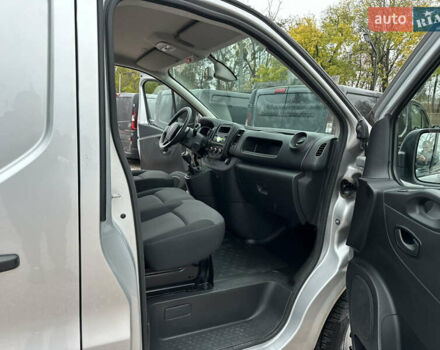 Білий Рено Трафік, об'ємом двигуна 2 л та пробігом 98 тис. км за 20500 $, фото 20 на Automoto.ua
