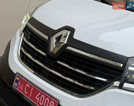 Белый Рено Трафик, объемом двигателя 2 л и пробегом 116 тыс. км за 17700 $, фото 12 на Automoto.ua