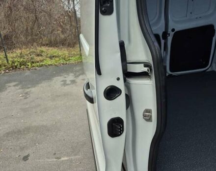 Белый Рено Трафик, объемом двигателя 2 л и пробегом 70 тыс. км за 23900 $, фото 109 на Automoto.ua