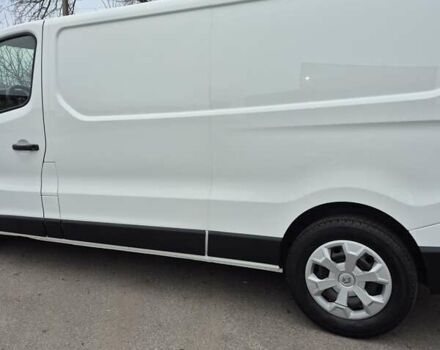 Белый Рено Трафик, объемом двигателя 2 л и пробегом 70 тыс. км за 23900 $, фото 11 на Automoto.ua