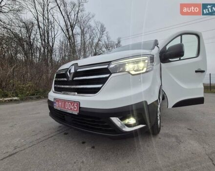 Белый Рено Трафик, объемом двигателя 2 л и пробегом 70 тыс. км за 23900 $, фото 43 на Automoto.ua