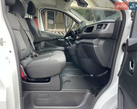 Белый Рено Трафик, объемом двигателя 2 л и пробегом 200 тыс. км за 20700 $, фото 22 на Automoto.ua