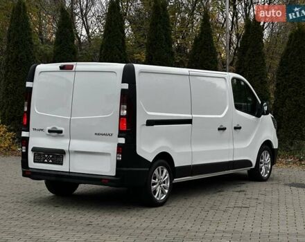 Белый Рено Трафик, объемом двигателя 2 л и пробегом 106 тыс. км за 23800 $, фото 22 на Automoto.ua