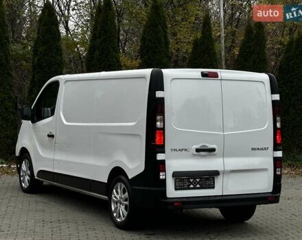 Белый Рено Трафик, объемом двигателя 2 л и пробегом 106 тыс. км за 23800 $, фото 23 на Automoto.ua
