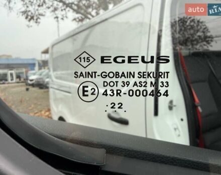 Белый Рено Трафик, объемом двигателя 0 л и пробегом 204 тыс. км за 20900 $, фото 39 на Automoto.ua