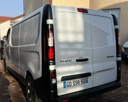 Білий Рено Трафік, об'ємом двигуна 2 л та пробігом 201 тис. км за 19500 $, фото 1 на Automoto.ua