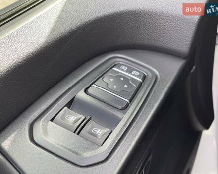 Белый Рено Трафик, объемом двигателя 2 л и пробегом 200 тыс. км за 20700 $, фото 49 на Automoto.ua