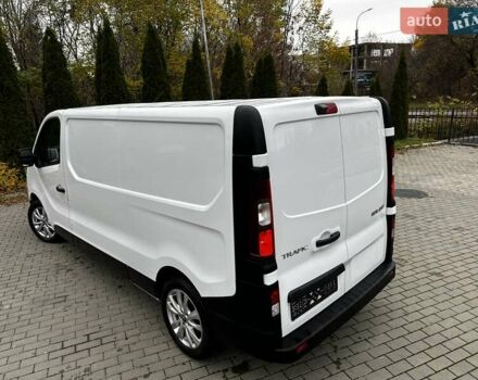 Белый Рено Трафик, объемом двигателя 2 л и пробегом 106 тыс. км за 23800 $, фото 27 на Automoto.ua