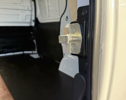 Белый Рено Трафик, объемом двигателя 2 л и пробегом 81 тыс. км за 22500 $, фото 48 на Automoto.ua