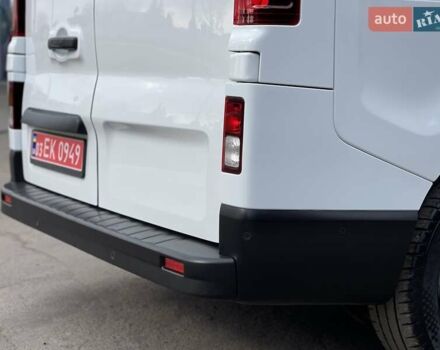 Белый Рено Трафик, объемом двигателя 2 л и пробегом 200 тыс. км за 20700 $, фото 15 на Automoto.ua