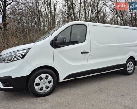 Белый Рено Трафик, объемом двигателя 2 л и пробегом 70 тыс. км за 23900 $, фото 76 на Automoto.ua