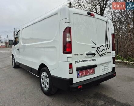 Белый Рено Трафик, объемом двигателя 2 л и пробегом 70 тыс. км за 23900 $, фото 70 на Automoto.ua