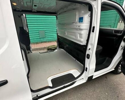 Белый Рено Трафик, объемом двигателя 2 л и пробегом 168 тыс. км за 24200 $, фото 16 на Automoto.ua