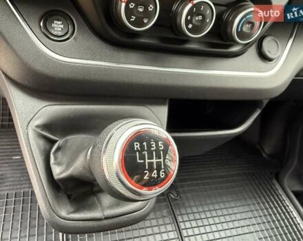 Белый Рено Трафик, объемом двигателя 0 л и пробегом 204 тыс. км за 20900 $, фото 30 на Automoto.ua