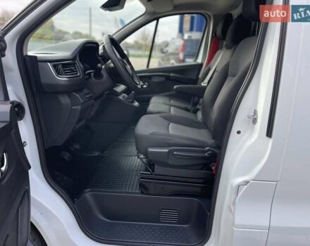 Белый Рено Трафик, объемом двигателя 2 л и пробегом 200 тыс. км за 20600 $, фото 17 на Automoto.ua