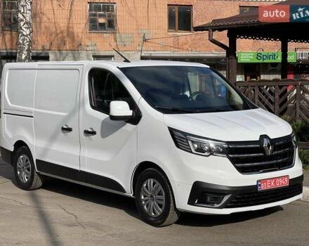 Белый Рено Трафик, объемом двигателя 2 л и пробегом 200 тыс. км за 20700 $, фото 3 на Automoto.ua