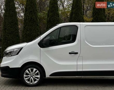 Белый Рено Трафик, объемом двигателя 2 л и пробегом 106 тыс. км за 23800 $, фото 20 на Automoto.ua