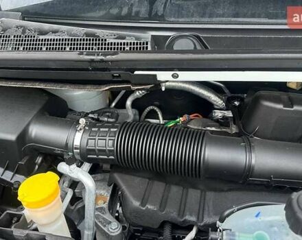 Белый Рено Трафик, объемом двигателя 2 л и пробегом 261 тыс. км за 19800 $, фото 18 на Automoto.ua